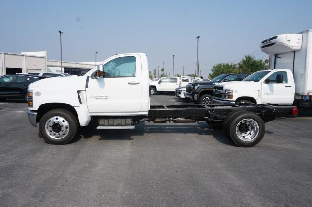 2024 Chevrolet Silverado 6500HD 1WT