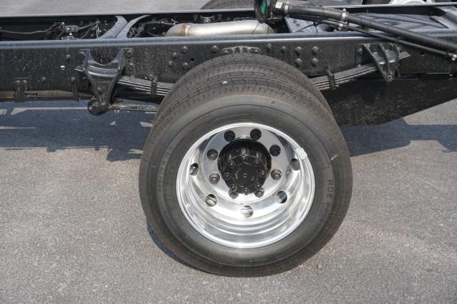 2024 Chevrolet Silverado 6500HD 1WT