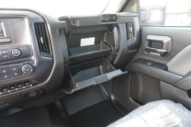 2024 Chevrolet Silverado 6500HD 1WT