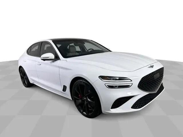 2023 Genesis G70 3.3T RWD