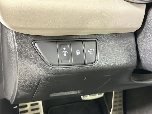 2023 Genesis G70 3.3T RWD