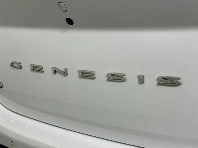 2023 Genesis G70 3.3T RWD