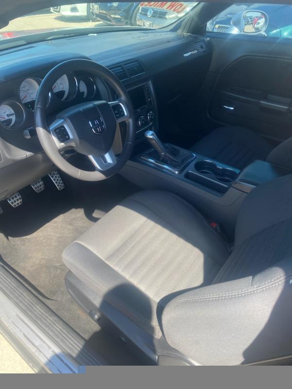 2014 Dodge Challenger R/T Plus