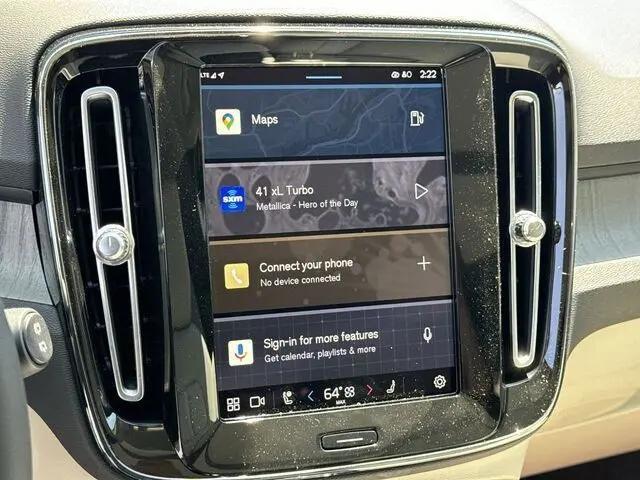 2024 Volvo XC40 B5 Plus Bright Theme