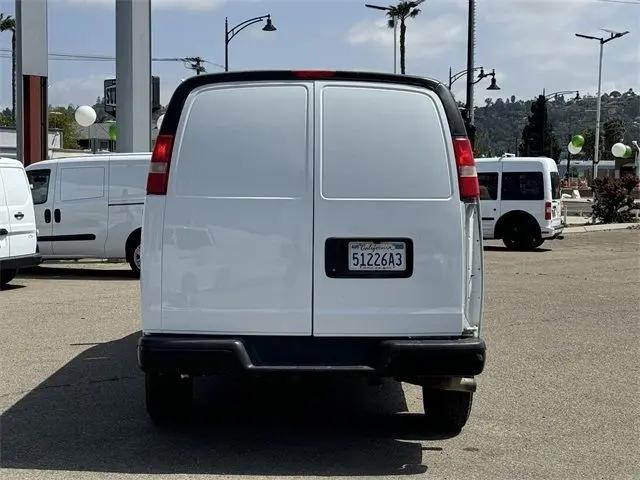 2014 GMC Savana 2500 Work Van