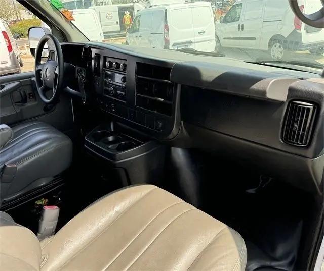 2014 GMC Savana 2500 Work Van