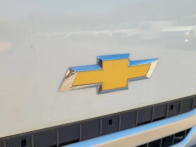 2025 Chevrolet 5500 Unknown