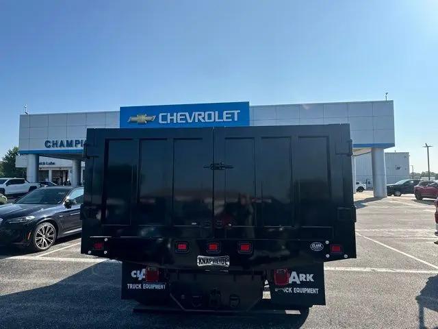 2024 Chevrolet Silverado 6500HD 1WT