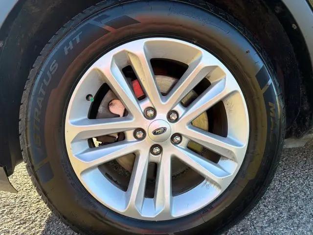 2015 Ford Explorer Base