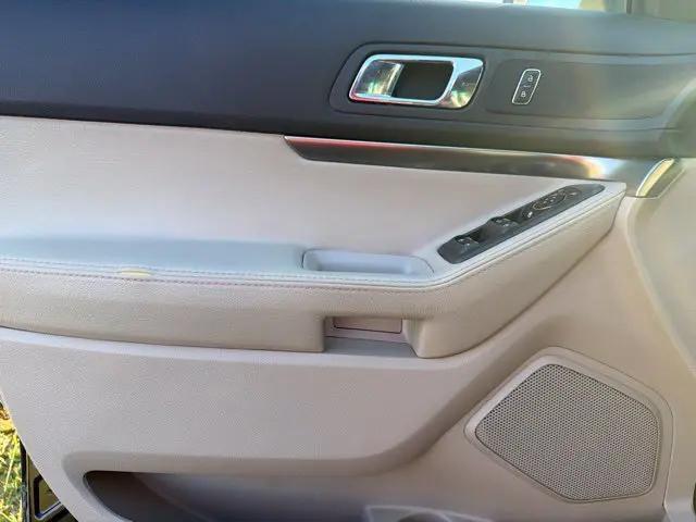 2015 Ford Explorer Base