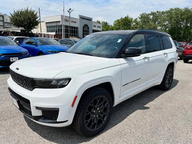 2024 Jeep Grand Cherokee GRAND CHEROKEE L SUMMIT 4X4