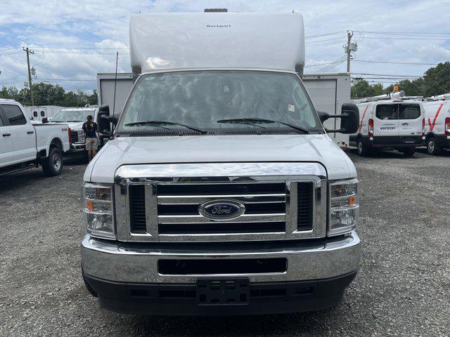 2025 Ford E-350 Cutaway Box Utility for sale in Nanuet, NY