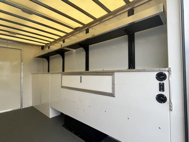 2025 Ford E-350 Cutaway Box Utility