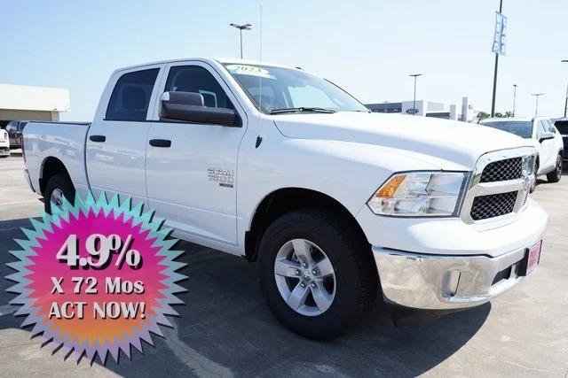 2023 RAM Ram 1500 Classic RAM 1500 CLASSIC TRADESMAN CREW CAB 4X4 57 BOX