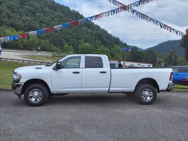 2024 RAM Ram 2500 RAM 2500 TRADESMAN CREW CAB 4X4 8 BOX