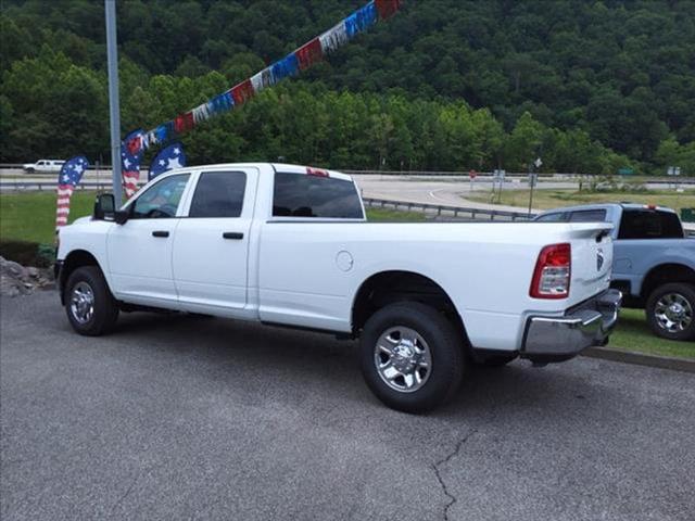 2024 RAM Ram 2500 RAM 2500 TRADESMAN CREW CAB 4X4 8 BOX