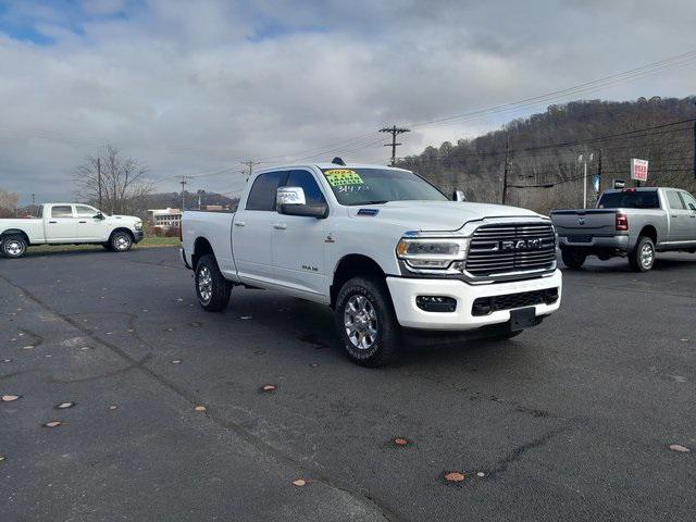 2024 RAM 2500 Laramie Crew Cab 4x4 64 Box