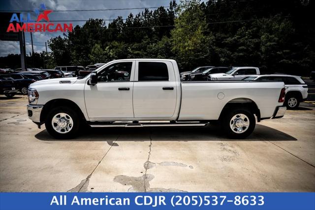 2023 RAM 2500 Tradesman Crew Cab 4x2 8 Box