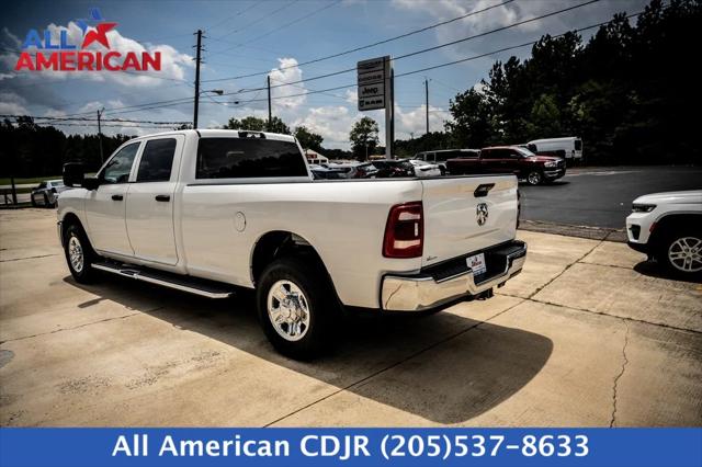 2023 RAM 2500 Tradesman Crew Cab 4x2 8 Box