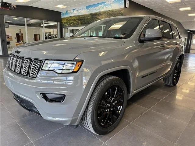 2021 Jeep Grand Cherokee Laredo X 4x4