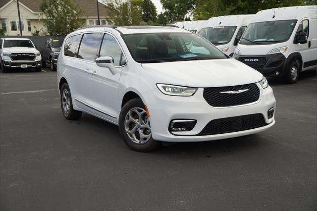 2022 Chrysler Pacifica Limited AWD