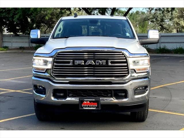 2023 RAM 3500 Laramie Crew Cab 4x4 8 Box