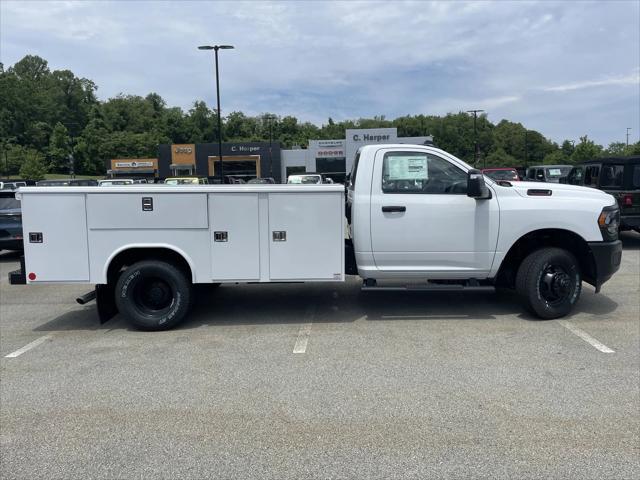 2024 RAM Ram 3500 Chassis Cab RAM 3500 TRADESMAN CHASSIS REGULAR CAB 4X4 84 CA