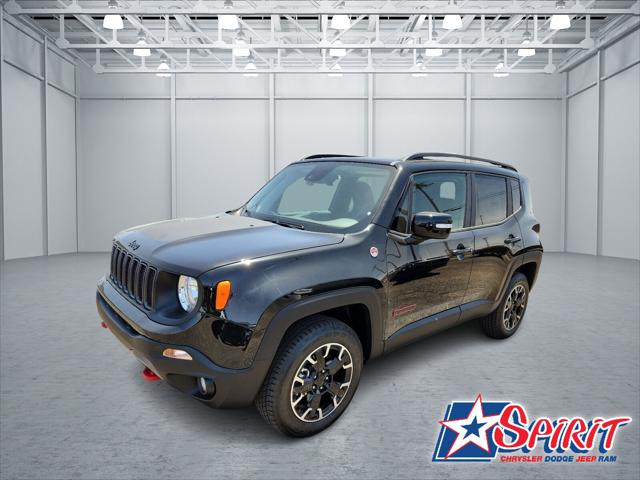 2023 Jeep Renegade RENEGADE TRAILHAWK 4X4