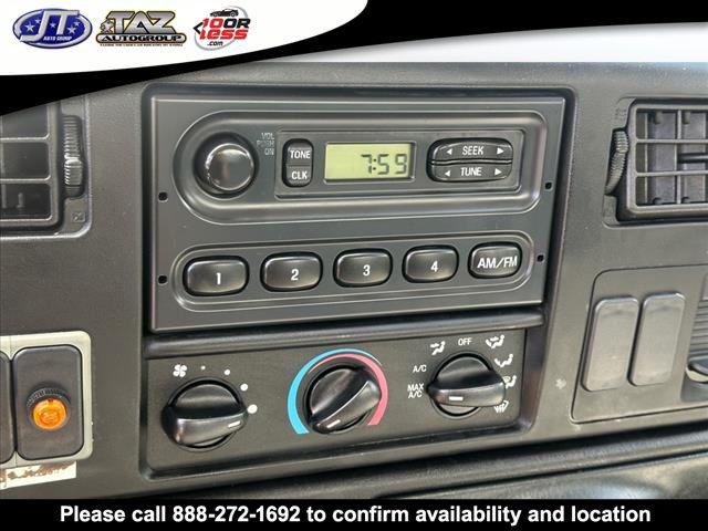 2010 Ford F-750 XL