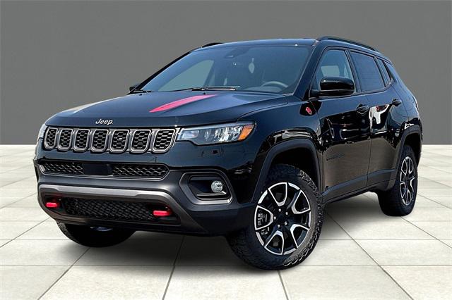 2024 Jeep Compass COMPASS TRAILHAWK 4X4