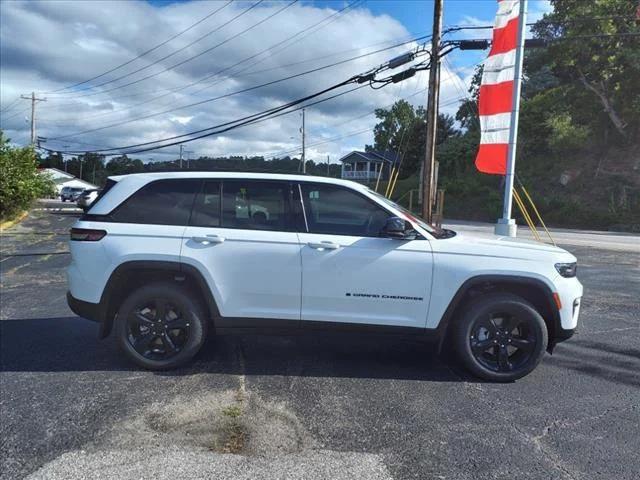 2024 Jeep Grand Cherokee GRAND CHEROKEE LIMITED 4X4