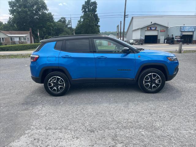 2024 Jeep Compass COMPASS TRAILHAWK 4X4