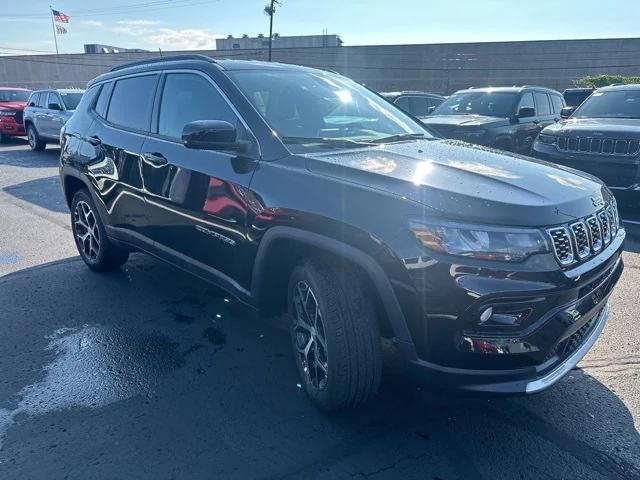 2024 Jeep Compass COMPASS LIMITED 4X4