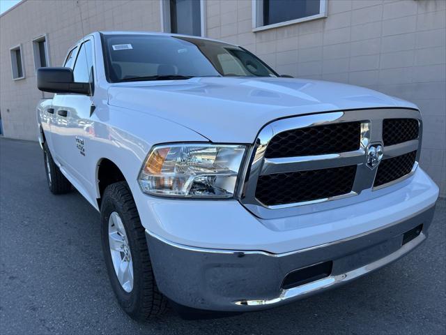 2024 RAM Ram 1500 Classic RAM 1500 CLASSIC TRADESMAN QUAD CAB 4X4 64 BOX