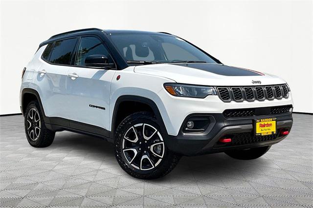 2024 Jeep Compass COMPASS TRAILHAWK 4X4