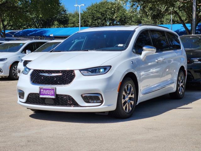 2024 Chrysler Pacifica Hybrid PACIFICA PLUG-IN HYBRID PINNACLE