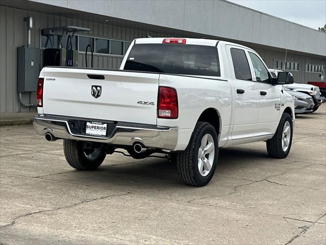 2024 RAM Ram 1500 Classic RAM 1500 CLASSIC TRADESMAN CREW CAB 4X4 57 BOX