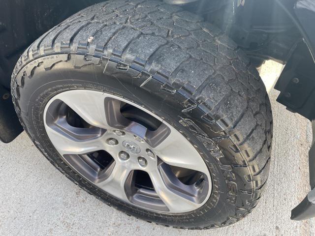 2021 RAM 1500 Laramie Crew Cab 4x4 57 Box 2021 RAM 1500 Laramie Crew Cab 4x4 57 Box