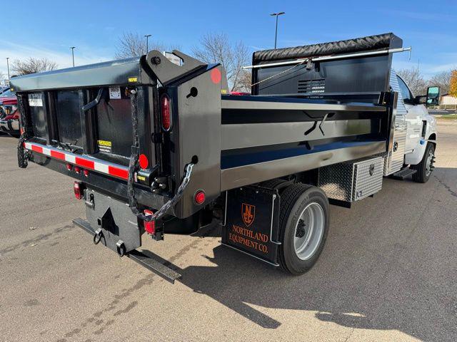 2024 Chevrolet Silverado 6500HD 1WT