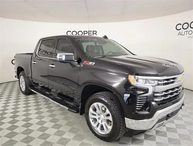 2022 Chevrolet Silverado 1500 4WD Crew Cab Short Bed LTZ