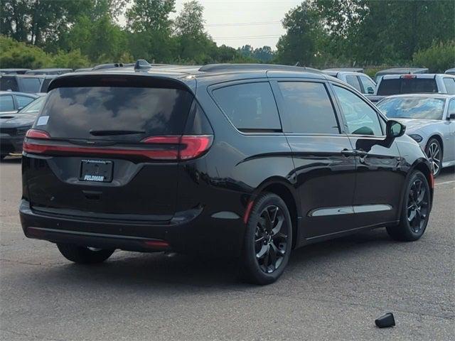 2024 Chrysler Pacifica PACIFICA LIMITED