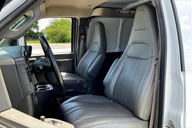 2023 GMC Savana Cargo RWD 2500 Regular Wheelbase Work Van