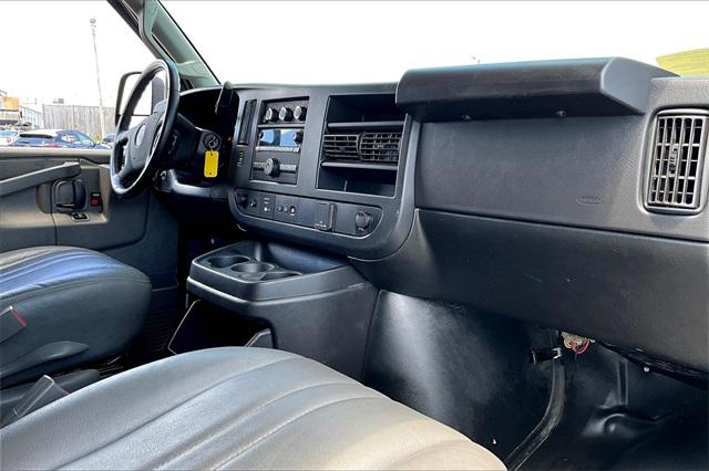2023 GMC Savana Cargo RWD 2500 Regular Wheelbase Work Van