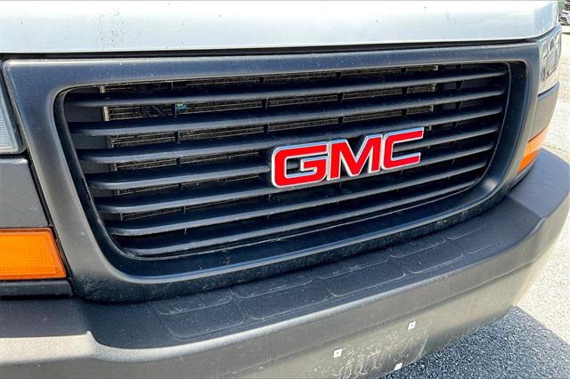 2023 GMC Savana Cargo RWD 2500 Regular Wheelbase Work Van