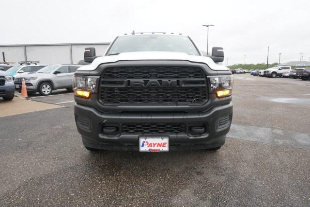 2024 RAM Ram 3500 Chassis Cab RAM 3500 TRADESMAN CHASSIS REGULAR CAB 4X2 84 CA