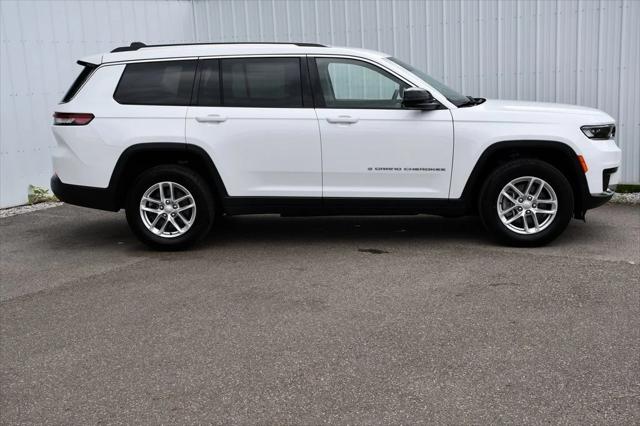 2023 Jeep Grand Cherokee L Laredo 4x4 2023 Jeep Grand Cherokee L Laredo 4x4