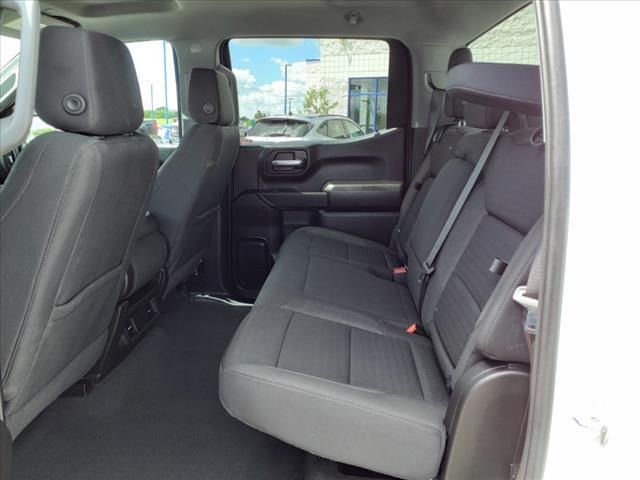 2023 Chevrolet Silverado 1500 4WD Crew Cab Short Bed Custom