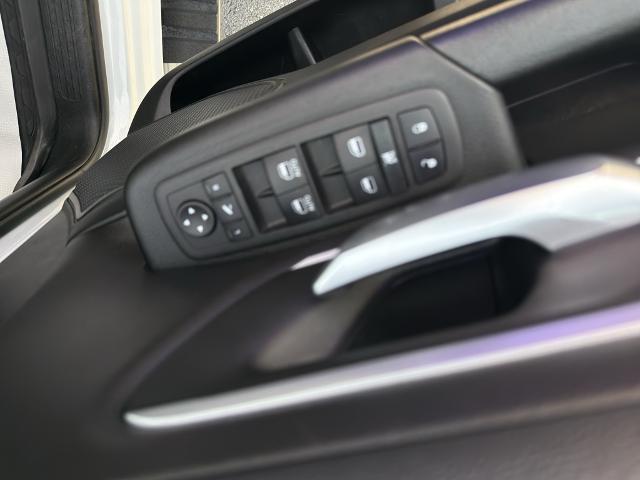 2023 Ram 1500 Big Horn Crew Cab 4x4 5'7" Box
