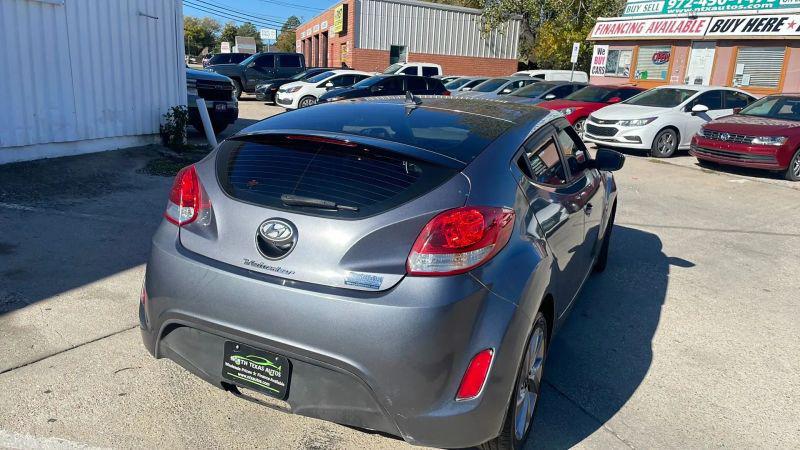 2017 Hyundai Veloster Coupe 3D