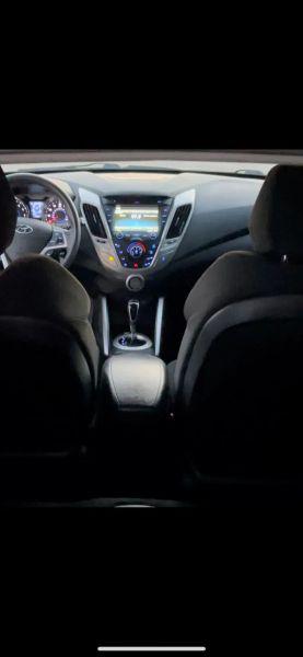 2017 Hyundai Veloster Coupe 3D